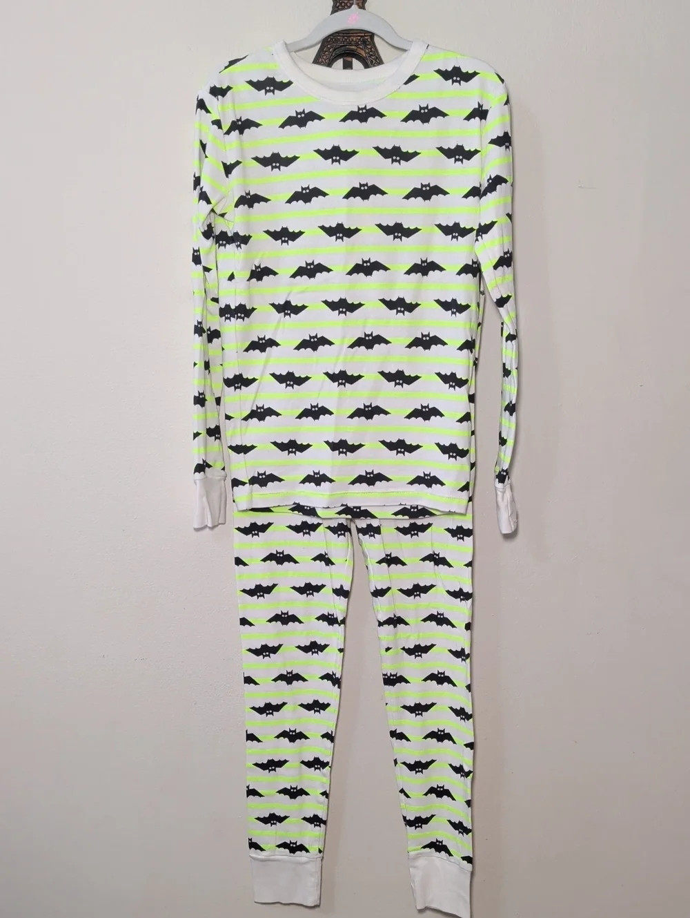Gap Kids Halloween Black Bats Pajamas Neon Yellow White Striped Unisex Size 12